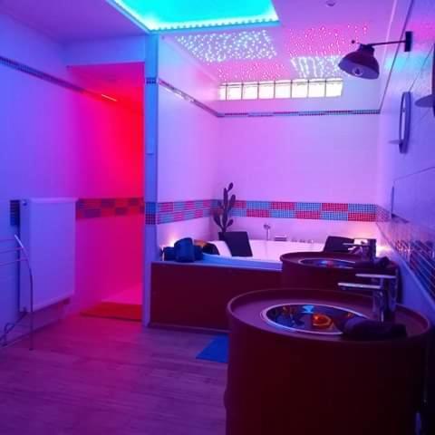 Vip Room 209 Trooz Exteriör bild